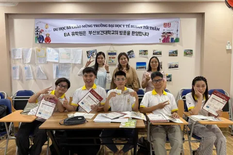 Đại diện trường Busan Health làm việc với Du Học BA tại Hải Phòng