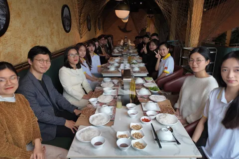 Đại diện Đại học Jeonju gặp gỡ học viên Du Học BA tại Hải Phòng